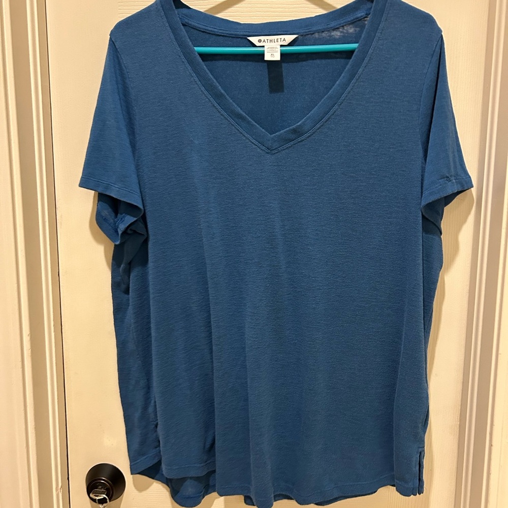 Athleta Blue Short Sleeve Top XL